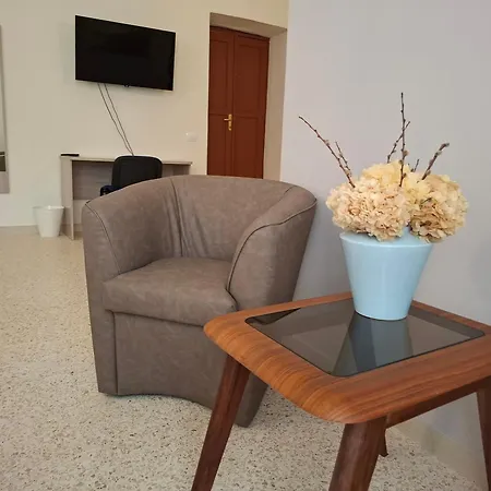Lupi E Agnelli Bed and breakfast 3*