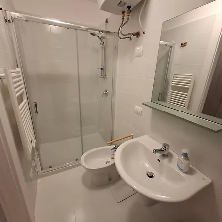 Lupi E Agnelli バーリ