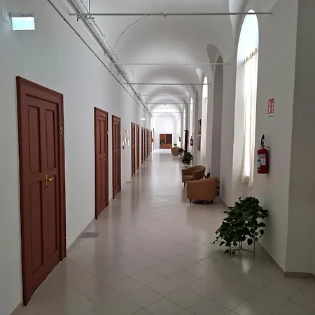 Lupi E Agnelli Bed and Breakfast Μπάρι