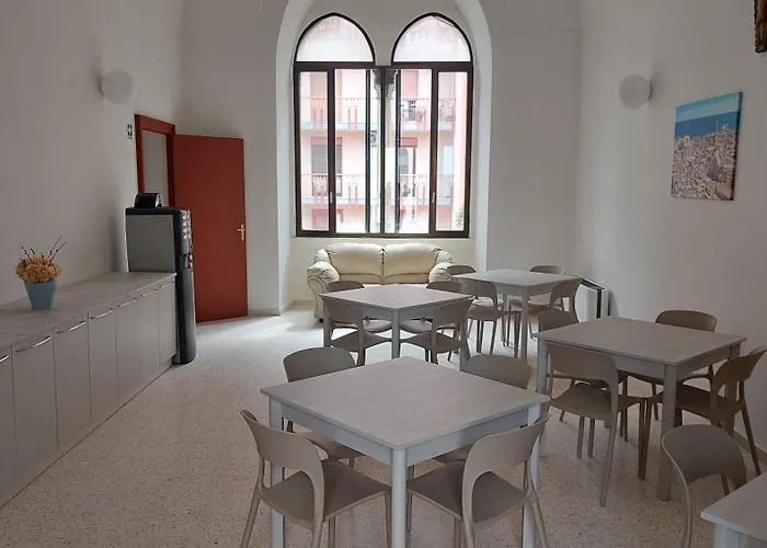 Lupi E Agnelli 住宿加早餐酒店